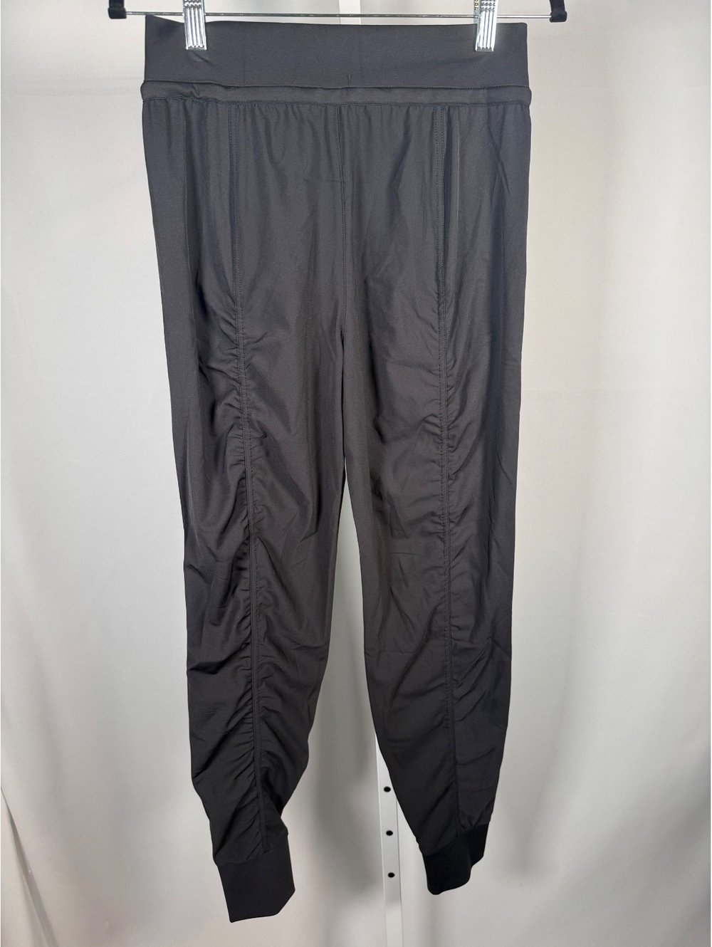 Halara High Waisted Tapered Travel Joggers Side Zip Pockets Black Size Small - Picture 4 of 9